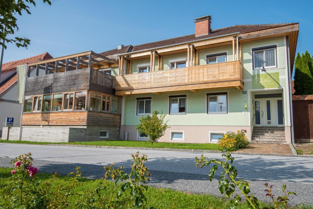 Pension Caecilia ペラウ エクステリア 写真