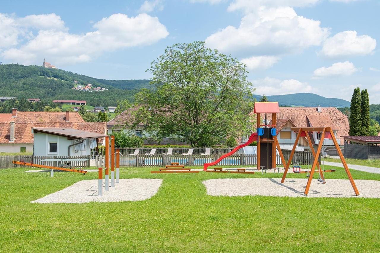 Pension Caecilia ペラウ エクステリア 写真